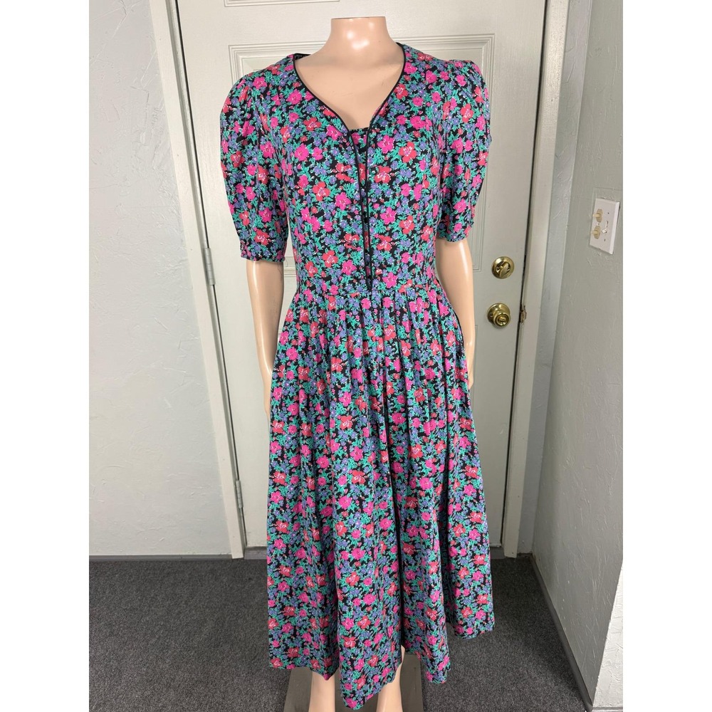 Vintage Laura Ashley Women's Dress UK 12 US 10 Cotton Floral Button Zip J18